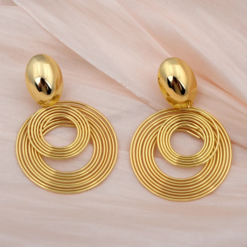 Metal Wire Coil Round Dangle Earrings