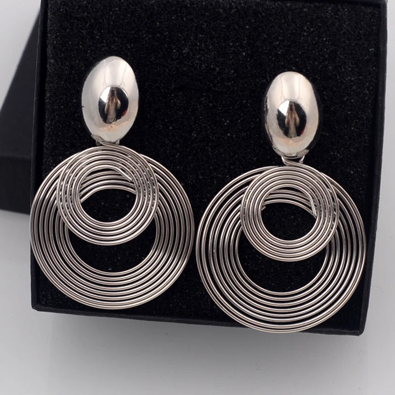 Metal Wire Coil Round Dangle Earrings